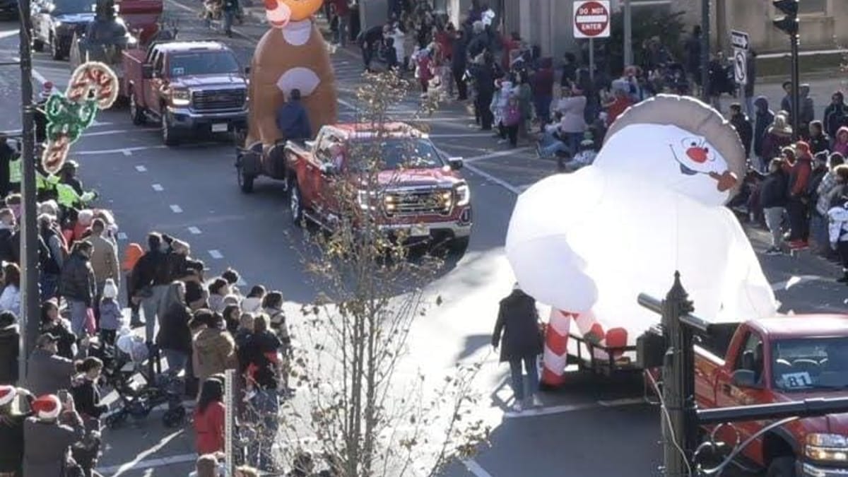 Brockton Holiday Parade