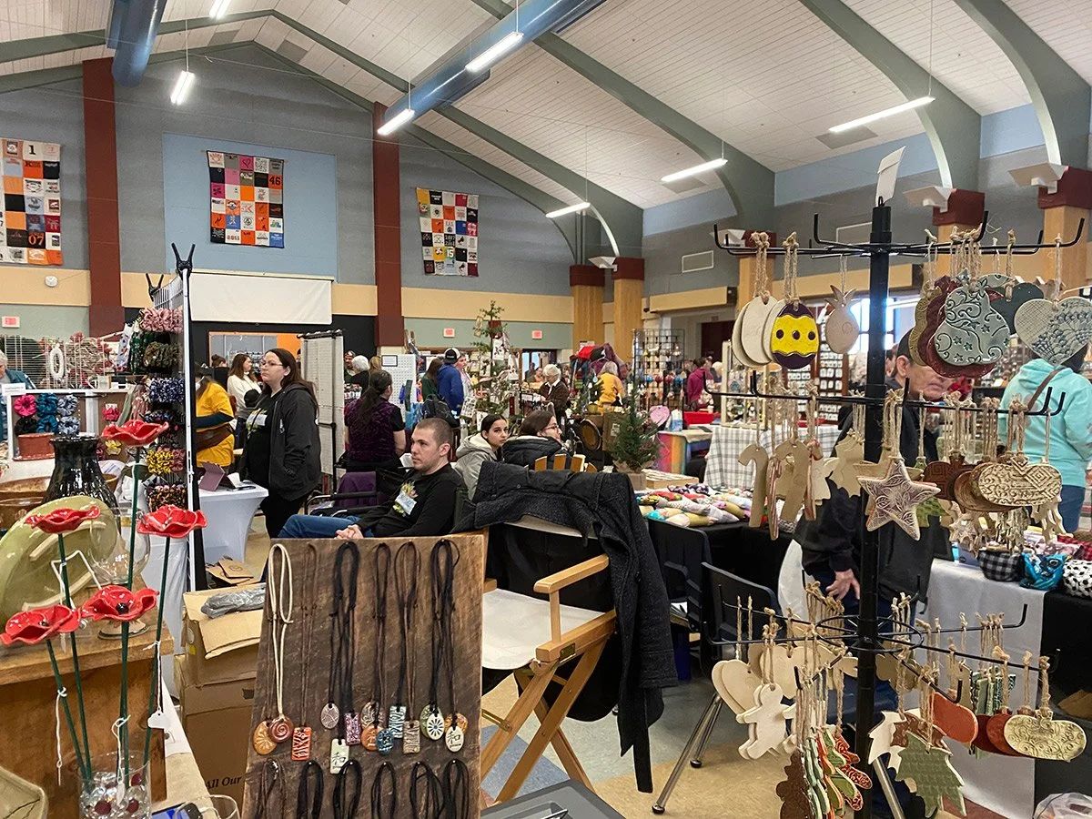 Featured image for Holiday Craft Fairs & Christmas Markets in New Hampshire 2026: A Weekend-by-Weekend Guide