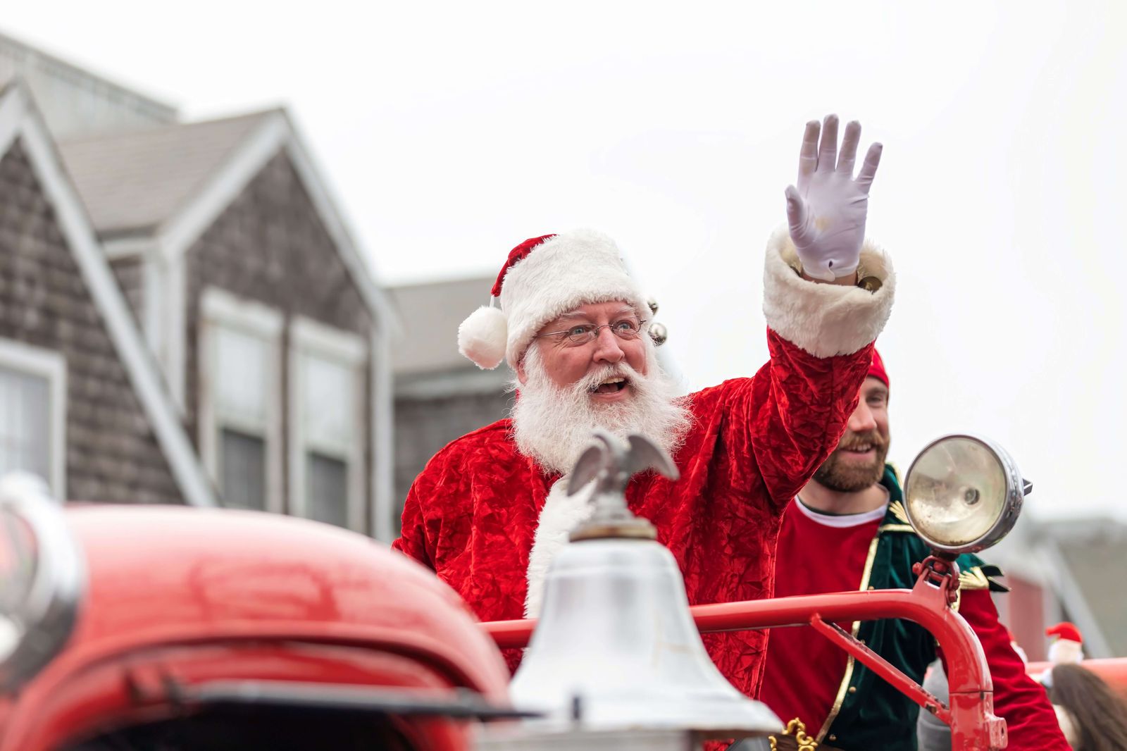 Featured image for Nantucket Christmas Stroll 2026: Ferries, Santa's Arrival, the Marketplace and Where to Stay