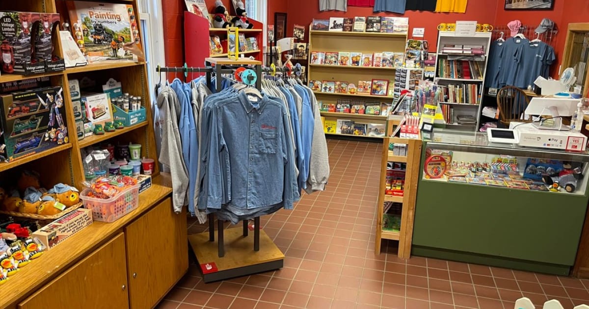 Shore Line Trolley Museum Pre-Holiday Store Sale
