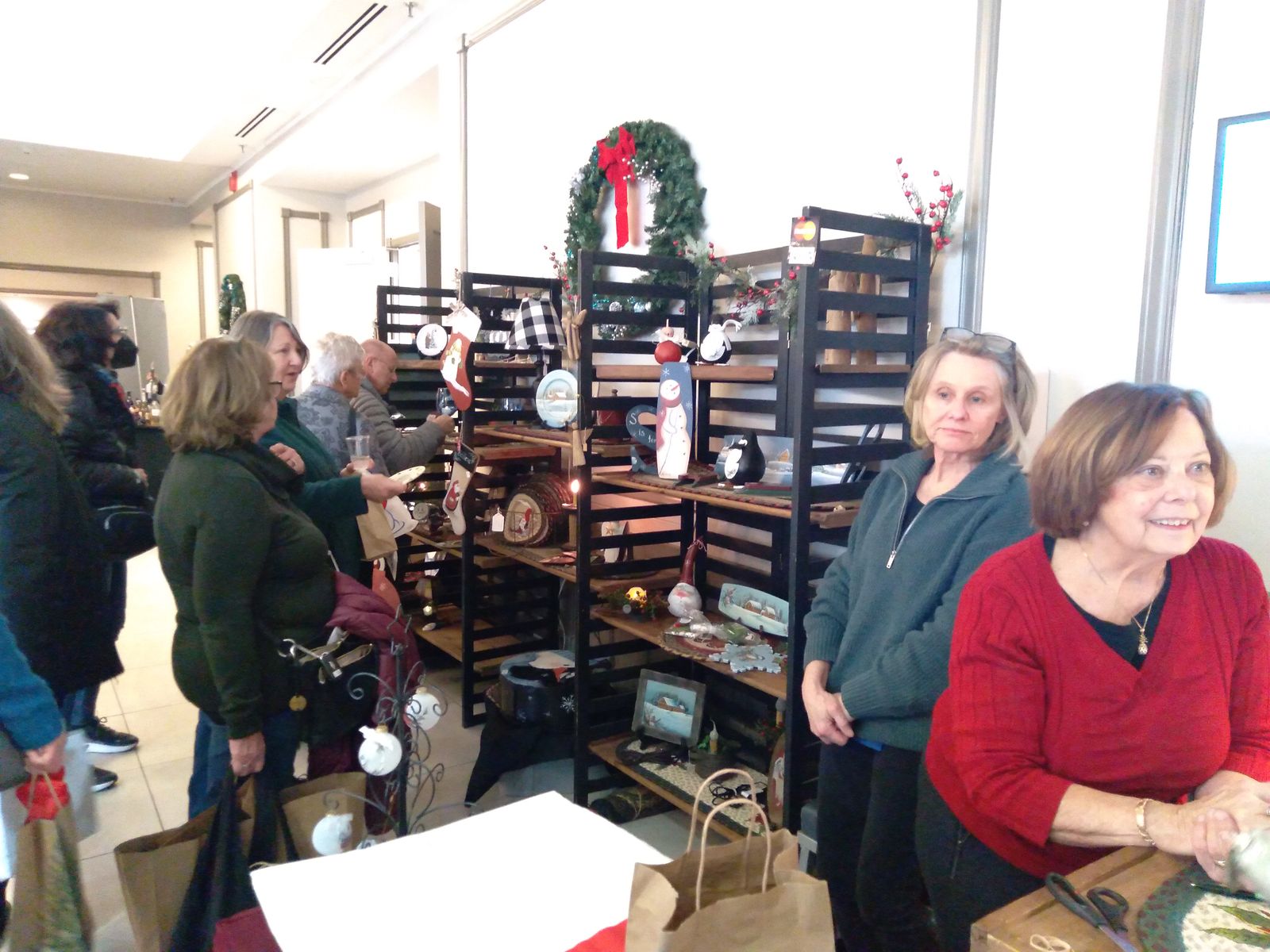 Holly Jolly Craft Fair at DoubleTree