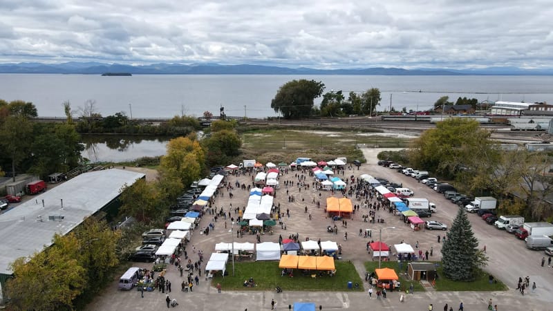 Photo of Burlington Summer Farmers Market — 2026-10-03 event